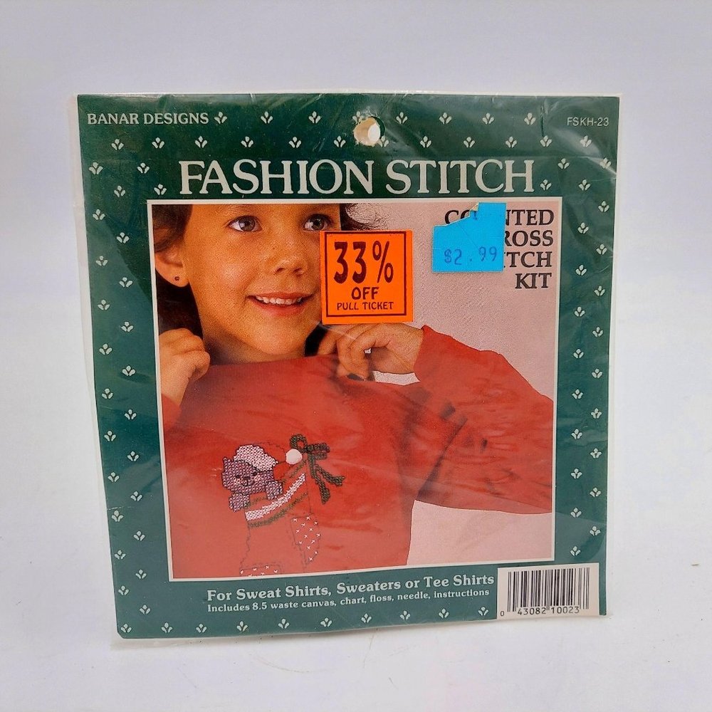 Christmas Cat In Stocking Counted Cross Stitch Kit